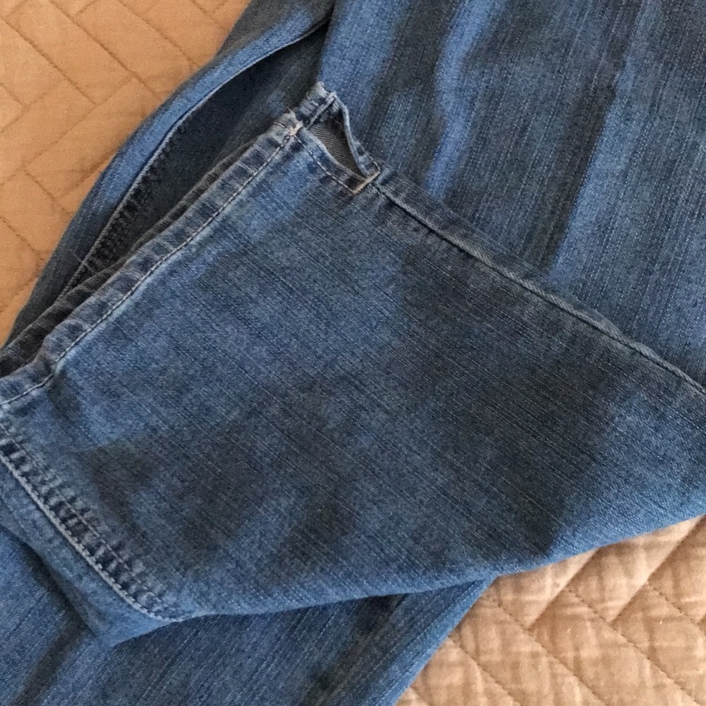 Riders by Lee Blue Capri jeans. Size 14 medium - Picture 5 of 5